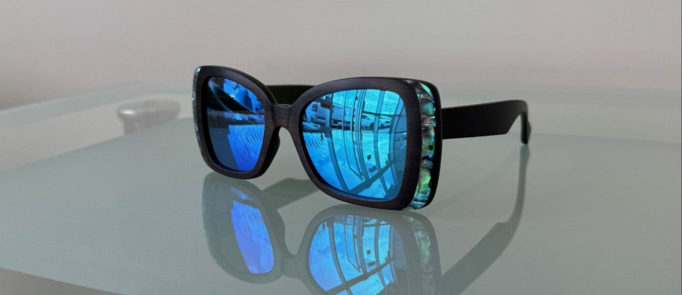 VE-281 Wood and New Zealand Abalone Seashell SUN
