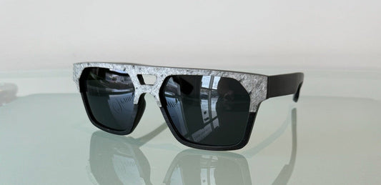 VE-251 - STONE AND WOOD