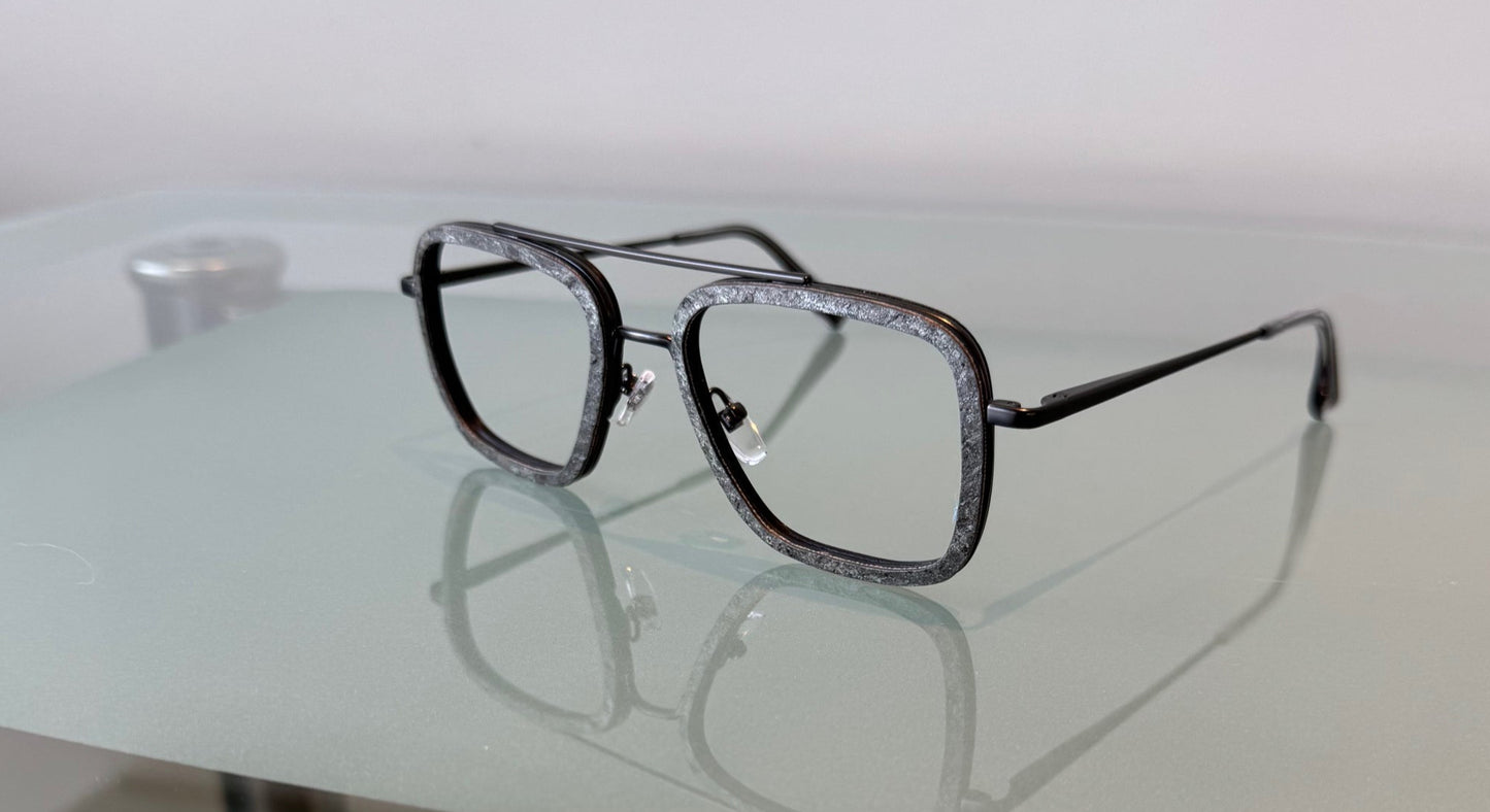 VE-270 - STONE AND WOOD